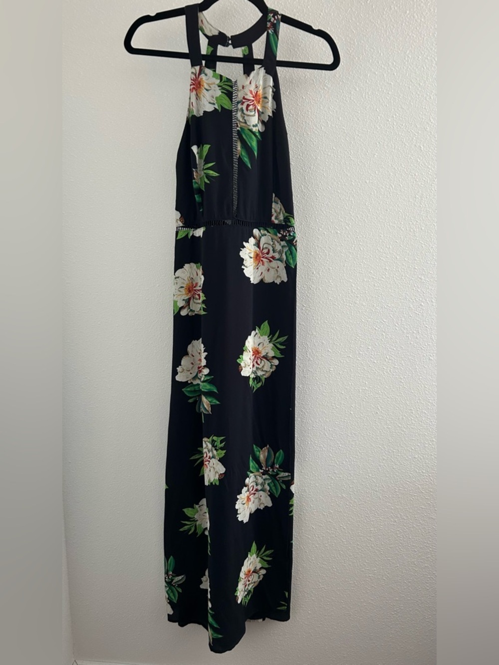 Zesica Floral Halter Black Maxi Dress